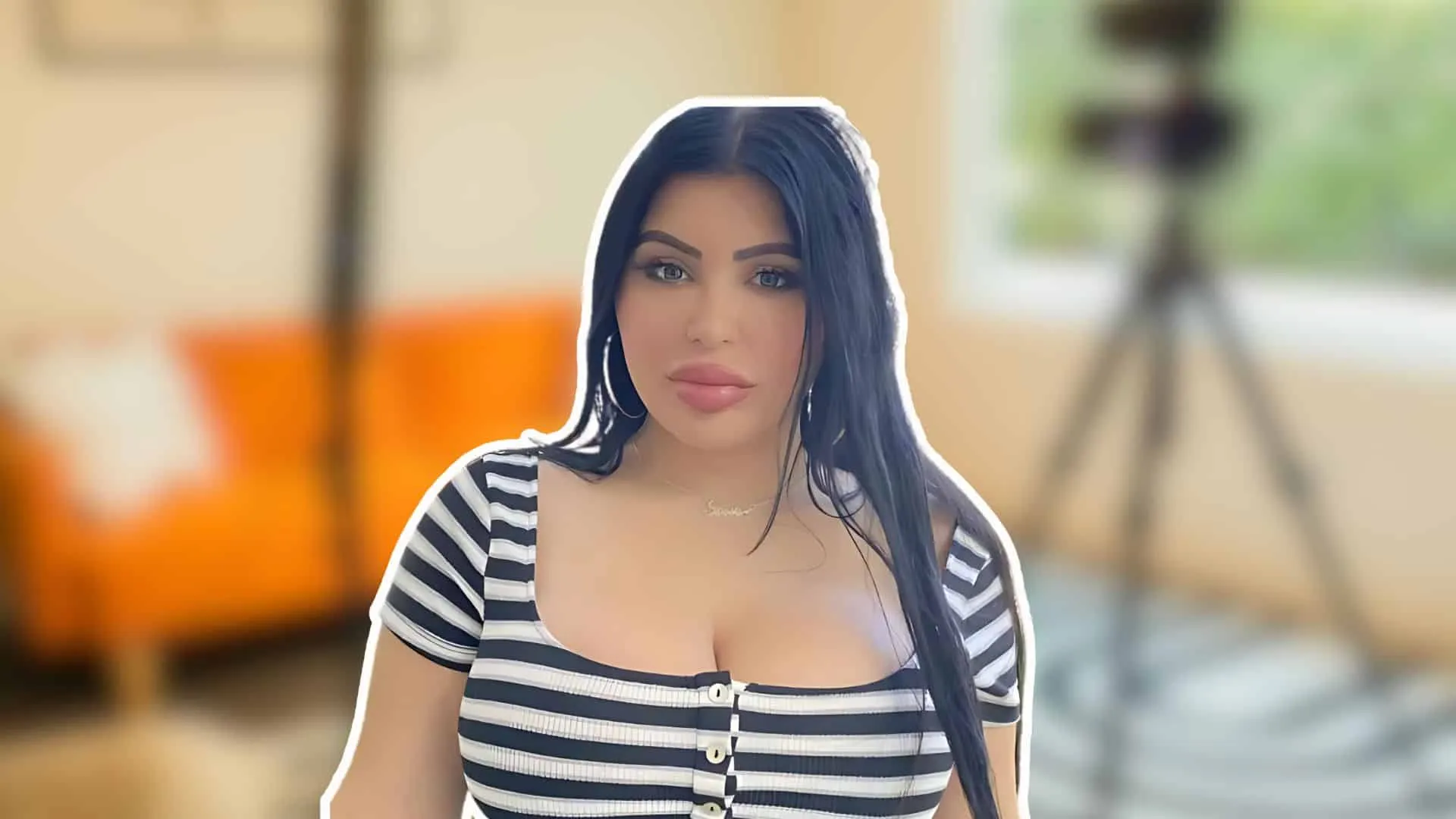 Crystal Lust Age and Career – From Bartender to Online Star